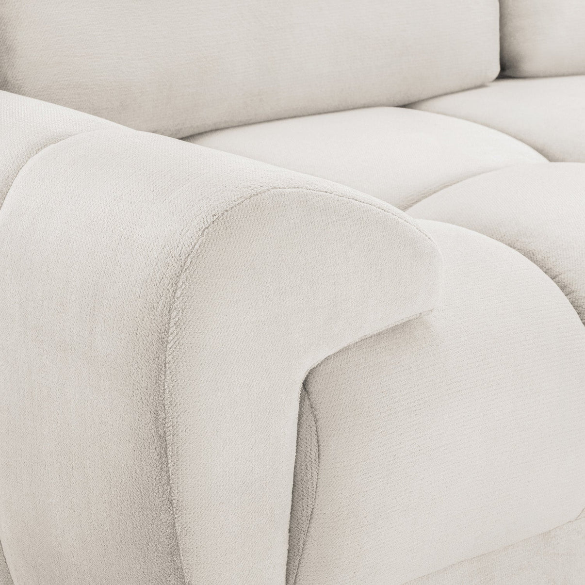 Curved, Cushioned Arm